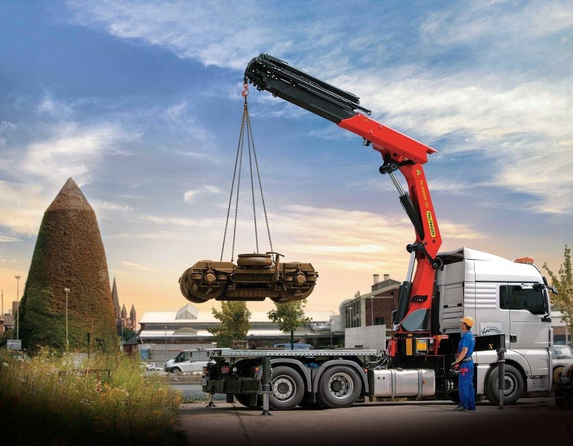 Operate a Vehicle Loading Crane