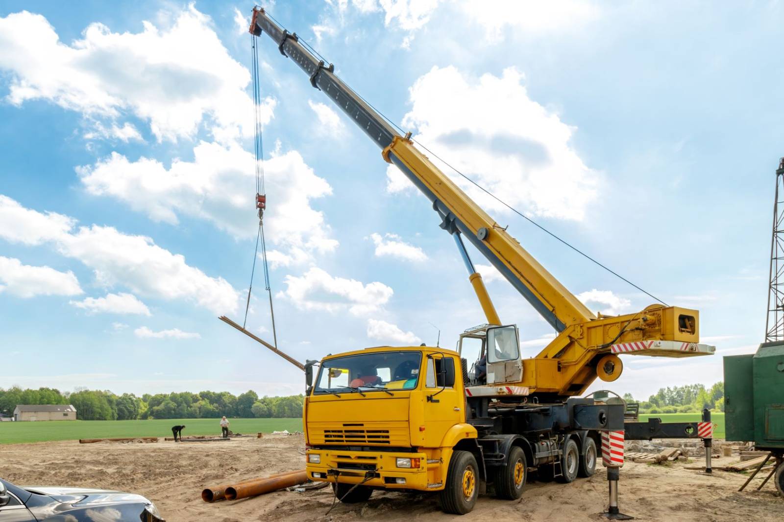 Licence to Operate a Slewing Mobile Crane (C2) - up to 20 tonnes